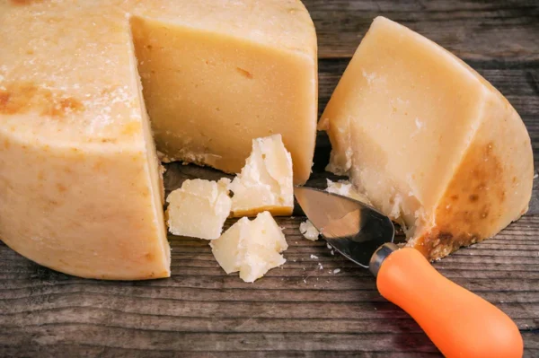 PARMISAN CHEESE 1KG